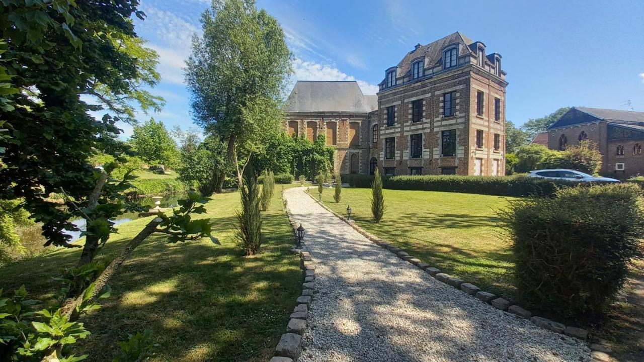 Chateau De Ruesnes Eksteriør billede